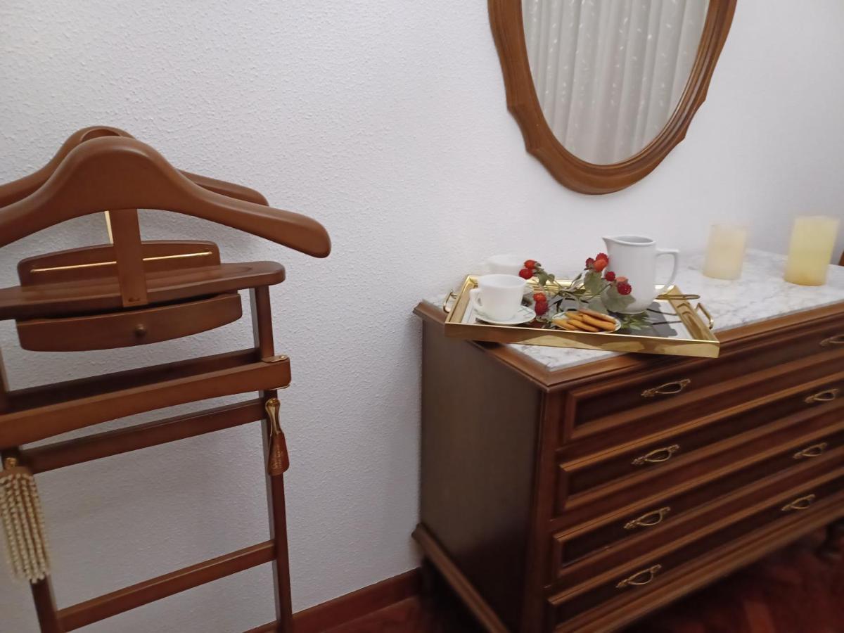 La Casita De Plata Lägenhet Monforte De Lemos Exteriör bild